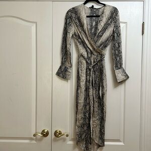 NWT Paper Heart Brown Snakeskin Wrap Midi Dress Size Small